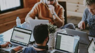 英語コーチングで外資転職を実現するビジネスパーソン